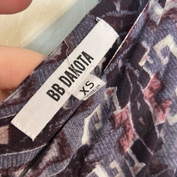 BB DAKOTA Size X-Small Purple White Bohemian Chic Sleeveless Mini Dress Crochet - Picture 4 of 8